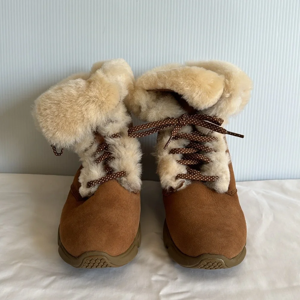 Mark Nason Apres - Sherpa lined, lace up tan boots.  Women’s size 7